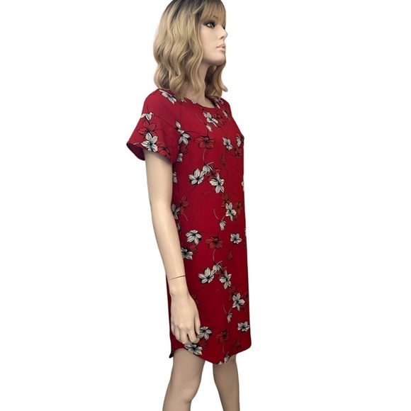 Banana Republic Shift Dress Red Hibiscus Print Fluted Sleeve Rounded Hemline - Picture 6 of 14